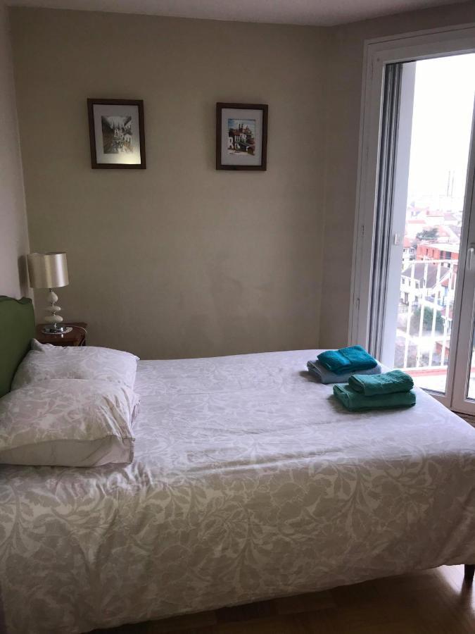 Apartment Clemenceau 82 *